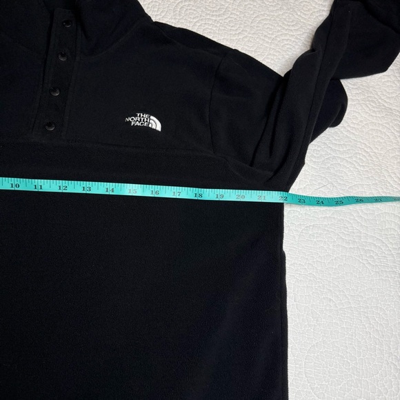 The North Face Black Pullover Jacket - Picture 9 of 9